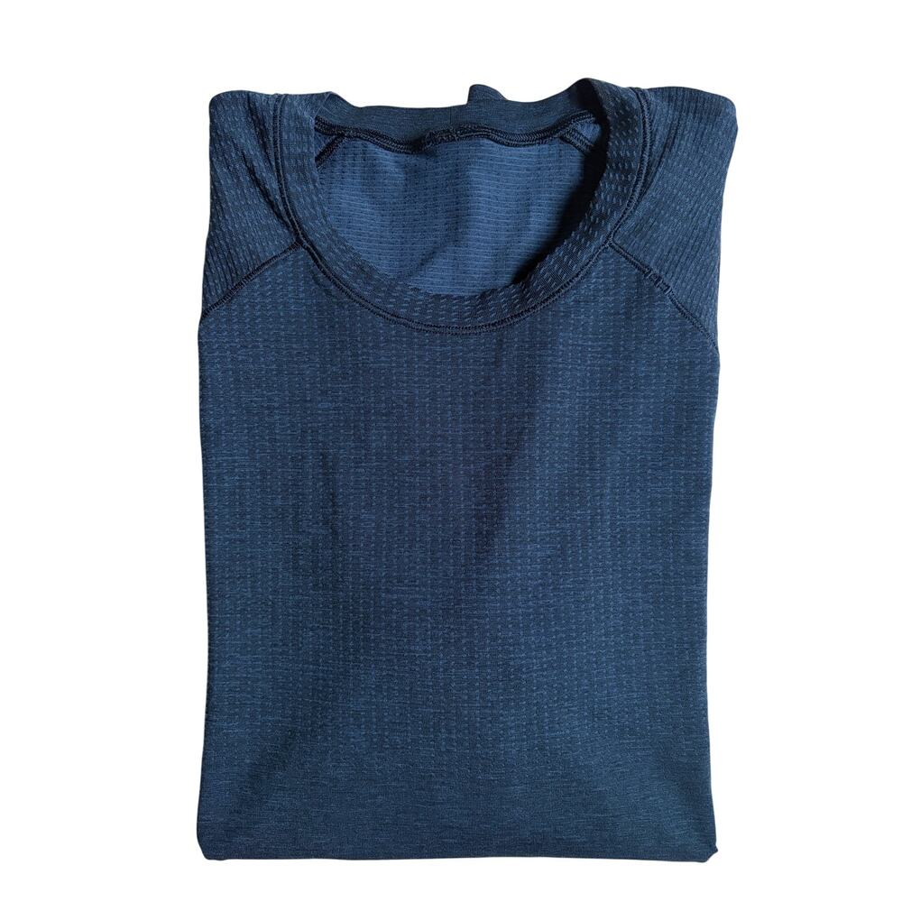 Lululemon Men's Metal Vent Tech T-Shirt (Navy) - Large